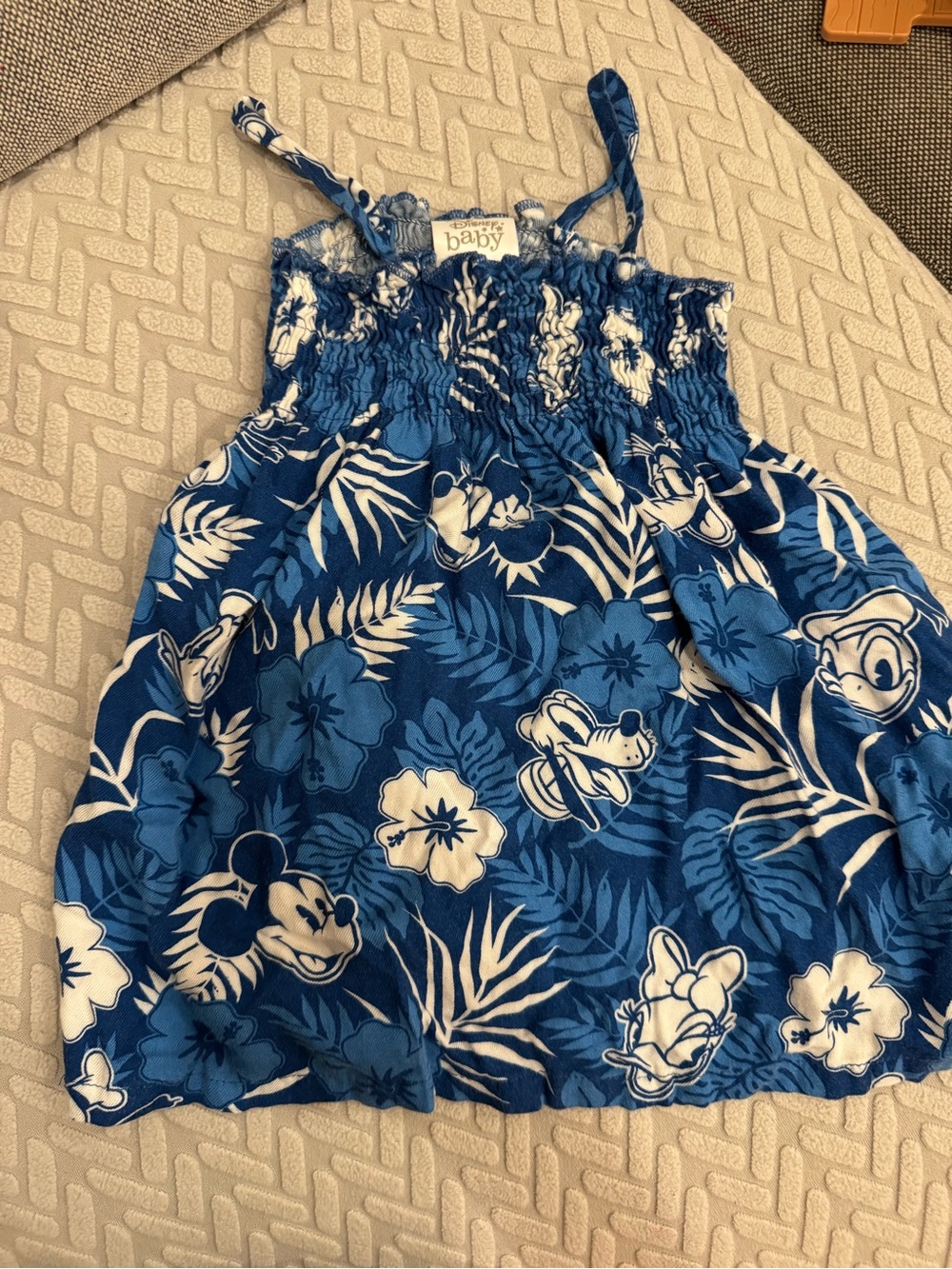 Disney mickey and friends aloha Hawaiian blue and white dress size 18-24 months